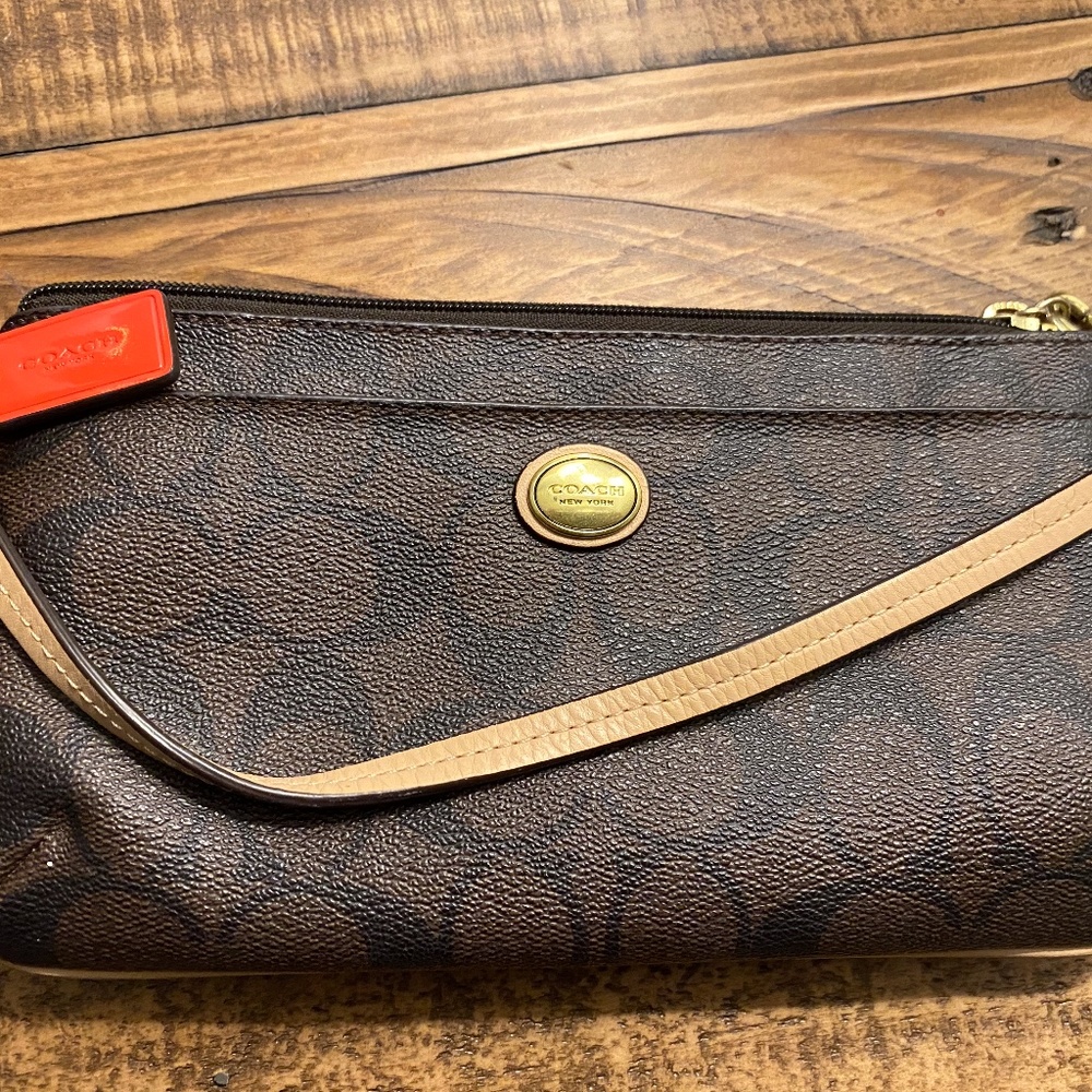 Coach Zip Wristlet
